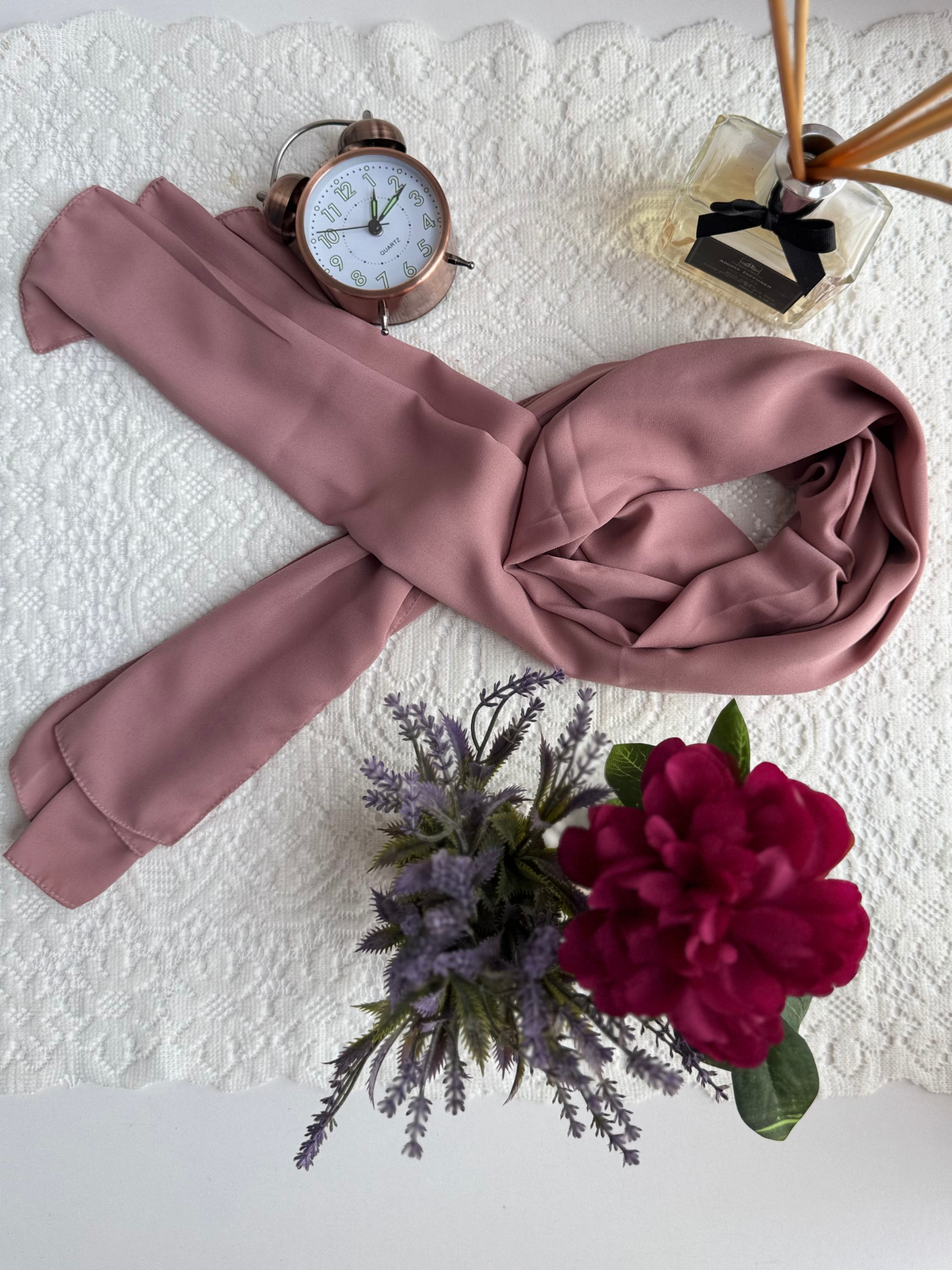 Foulard en crêpe- Rose Cuisse de Nymphe