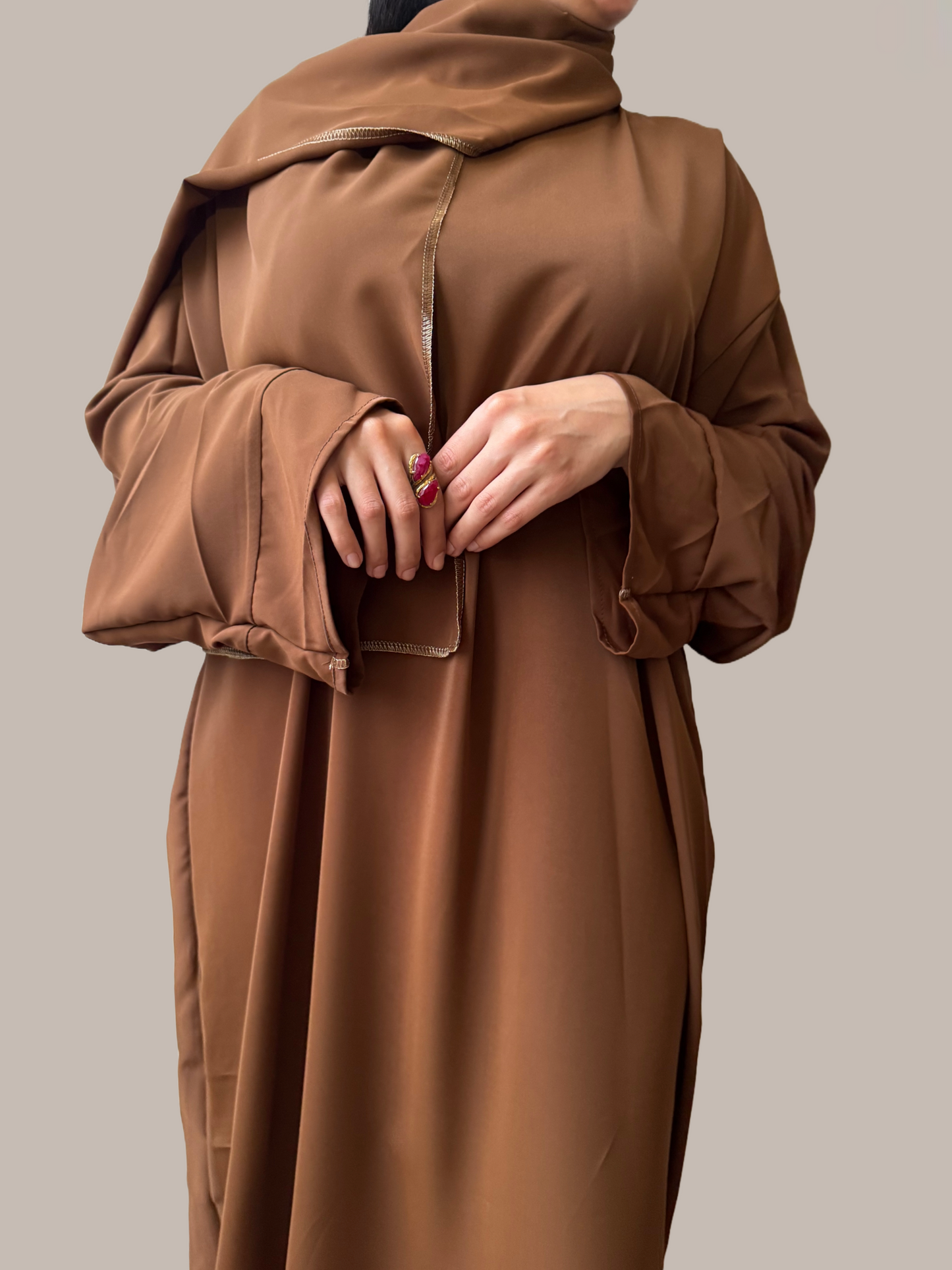 Jellaba marron à hidjab