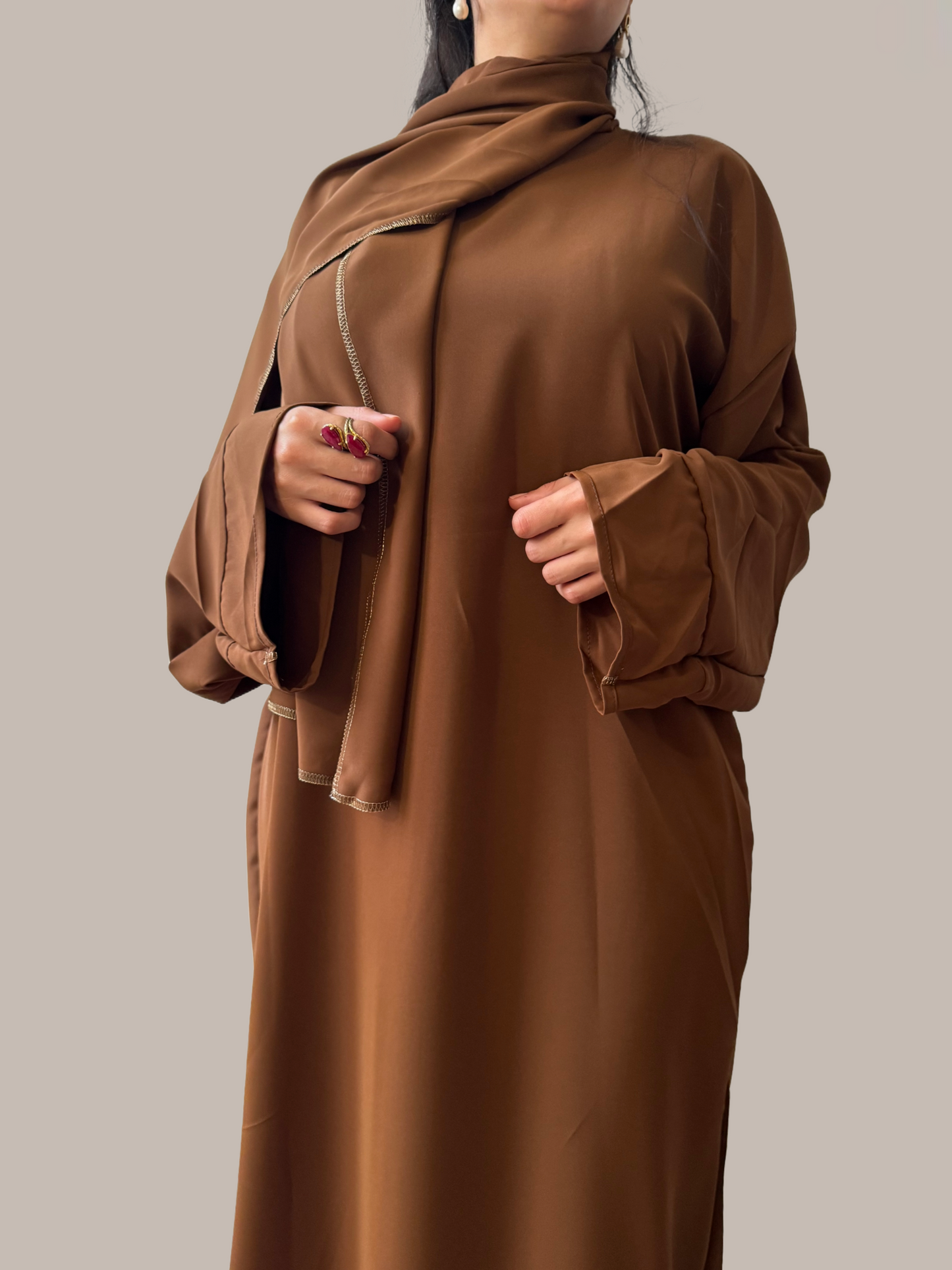 Jellaba marron à hidjab